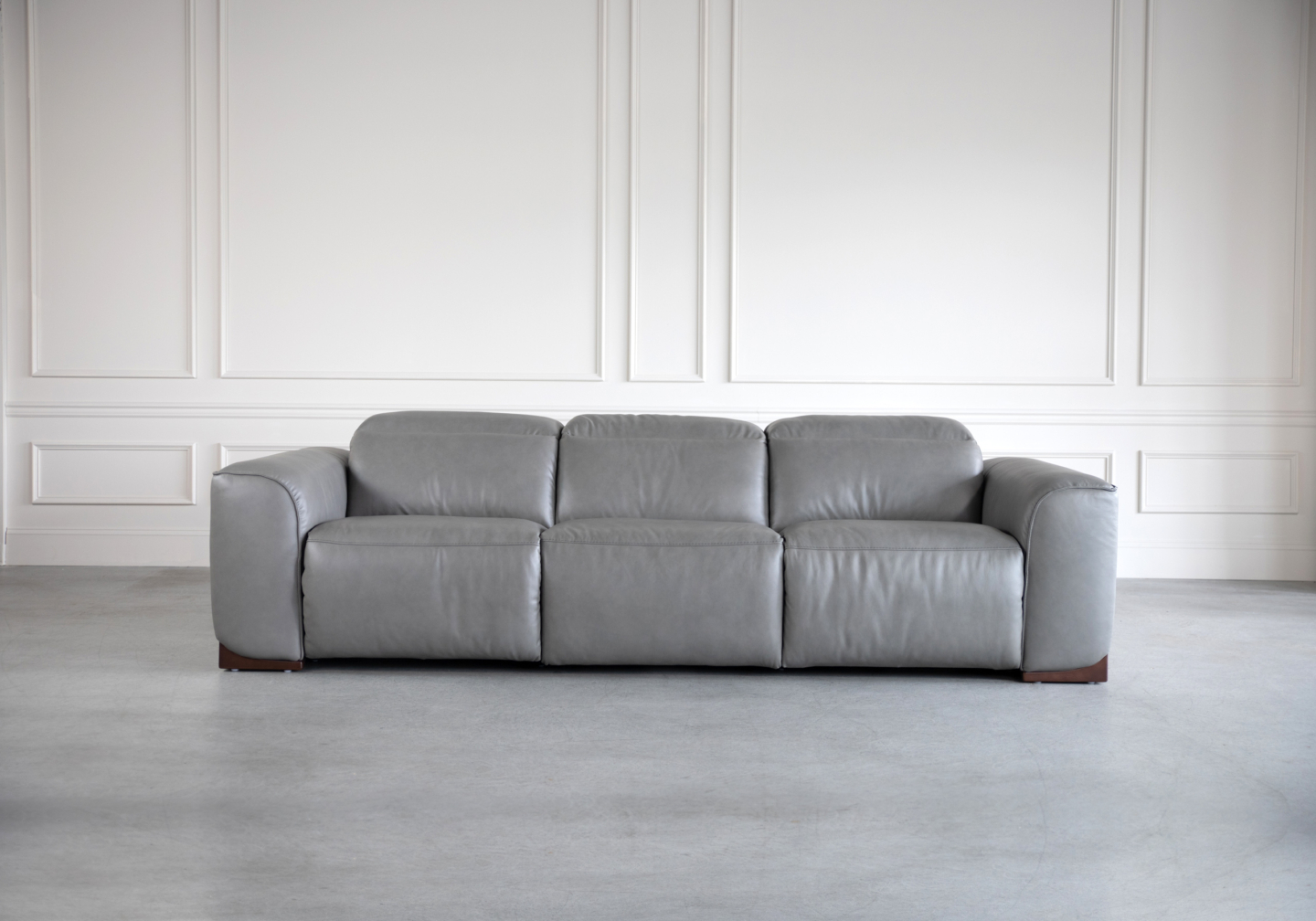 Karl Large Pwr Sofa LGrey U71 Front