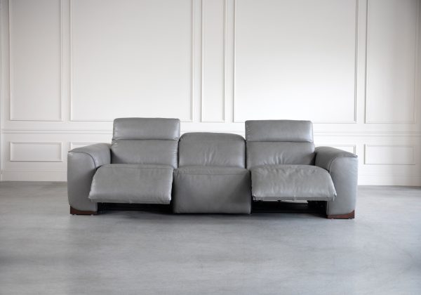 Karl Large Pwr. Sofa in LGrey U71, Front, 2 Recliners, Heads Up