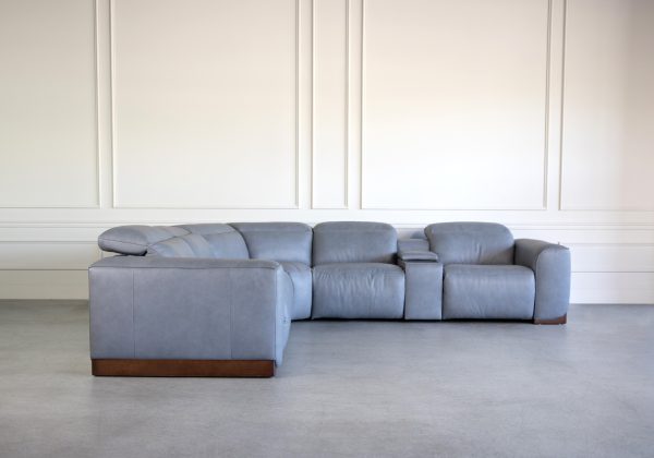 Karl Sectional in Storm, Front