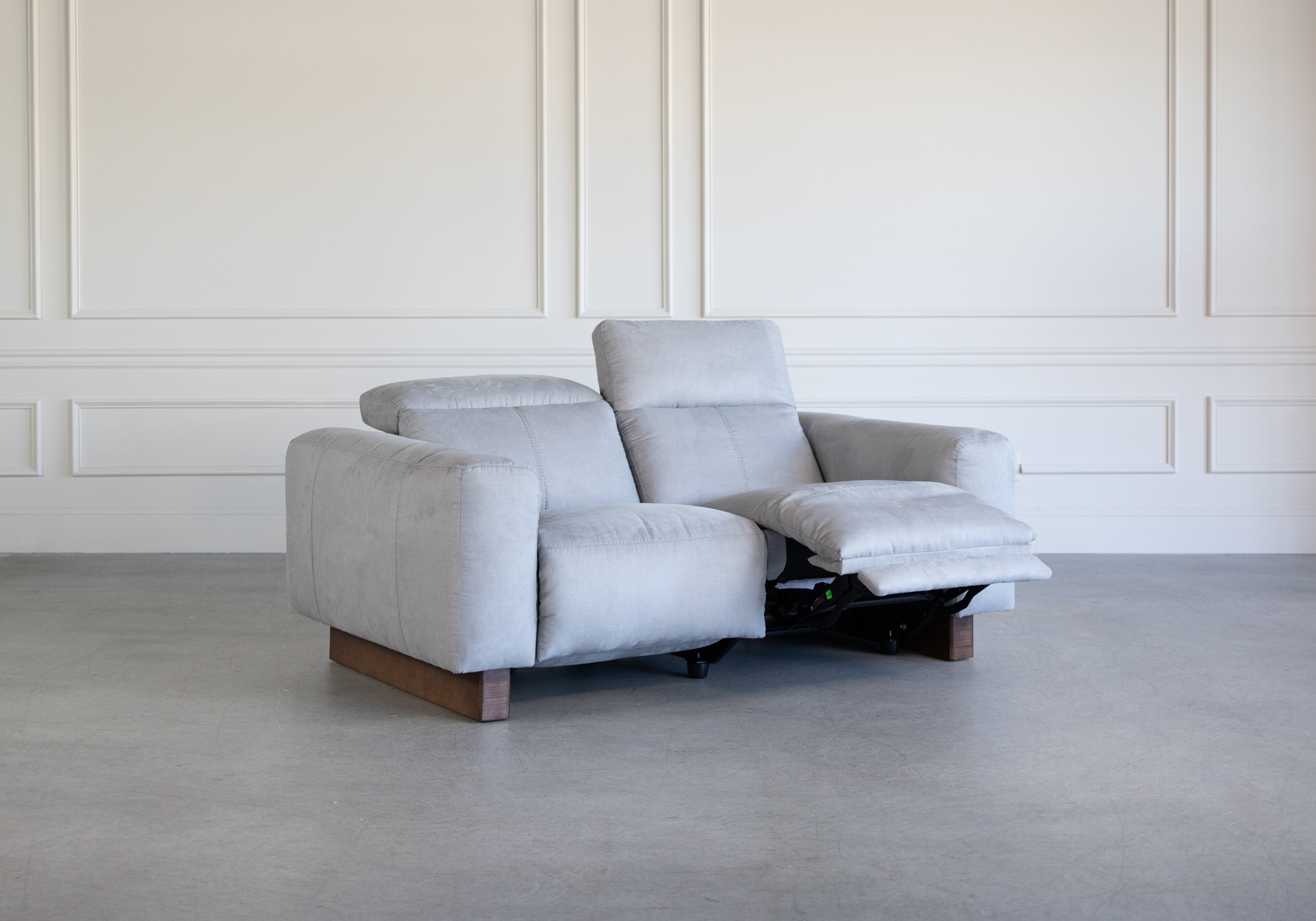 Wendy Loveseat Grey Angle Recline Wendy Loveseat Grey Angle Recline