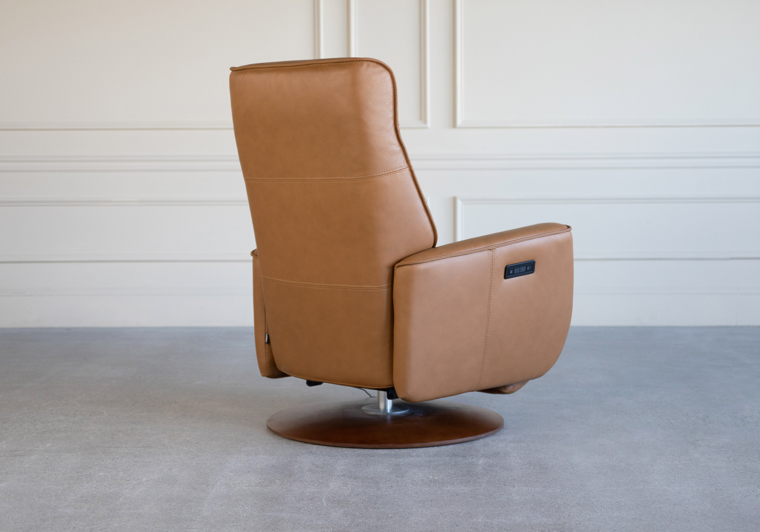 valetta leather recliner back valetta leather recliner back