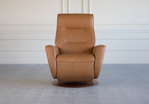 valetta-leather-recliner-front