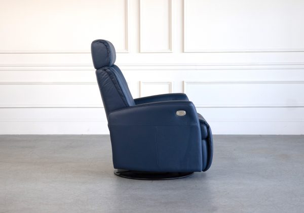 Cobra Recliner in Midnight, Side