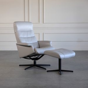 Rome Recliner in Frost, Angle