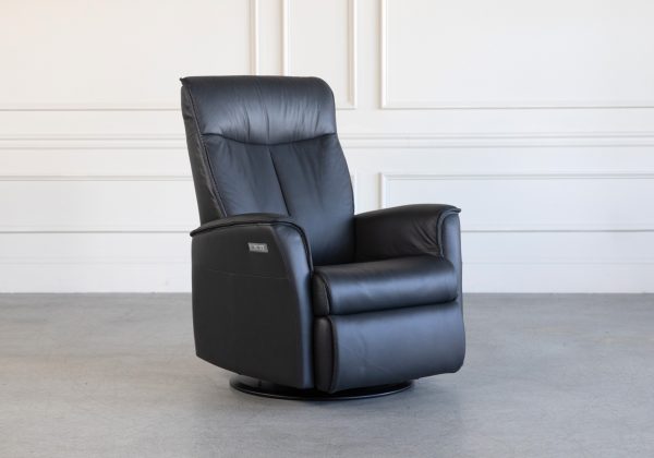 Sirius Recliner in Onyx, Angle