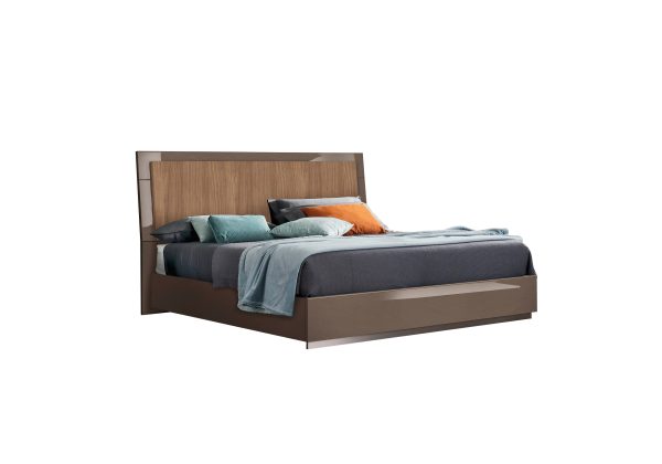 Fifth Avenue Bed