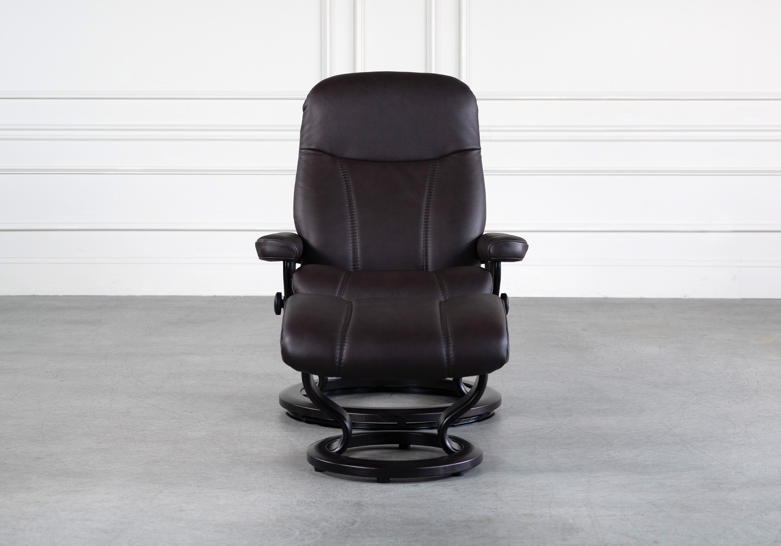 Stressless Consul Cori Brown Front