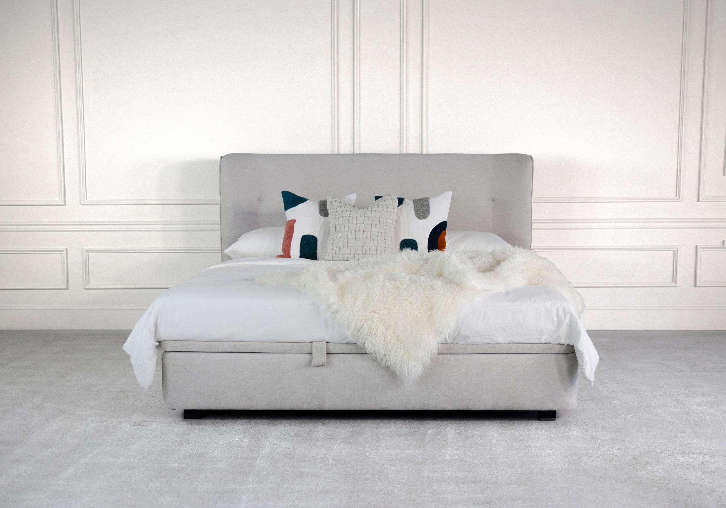 Alba Bed Front 1
