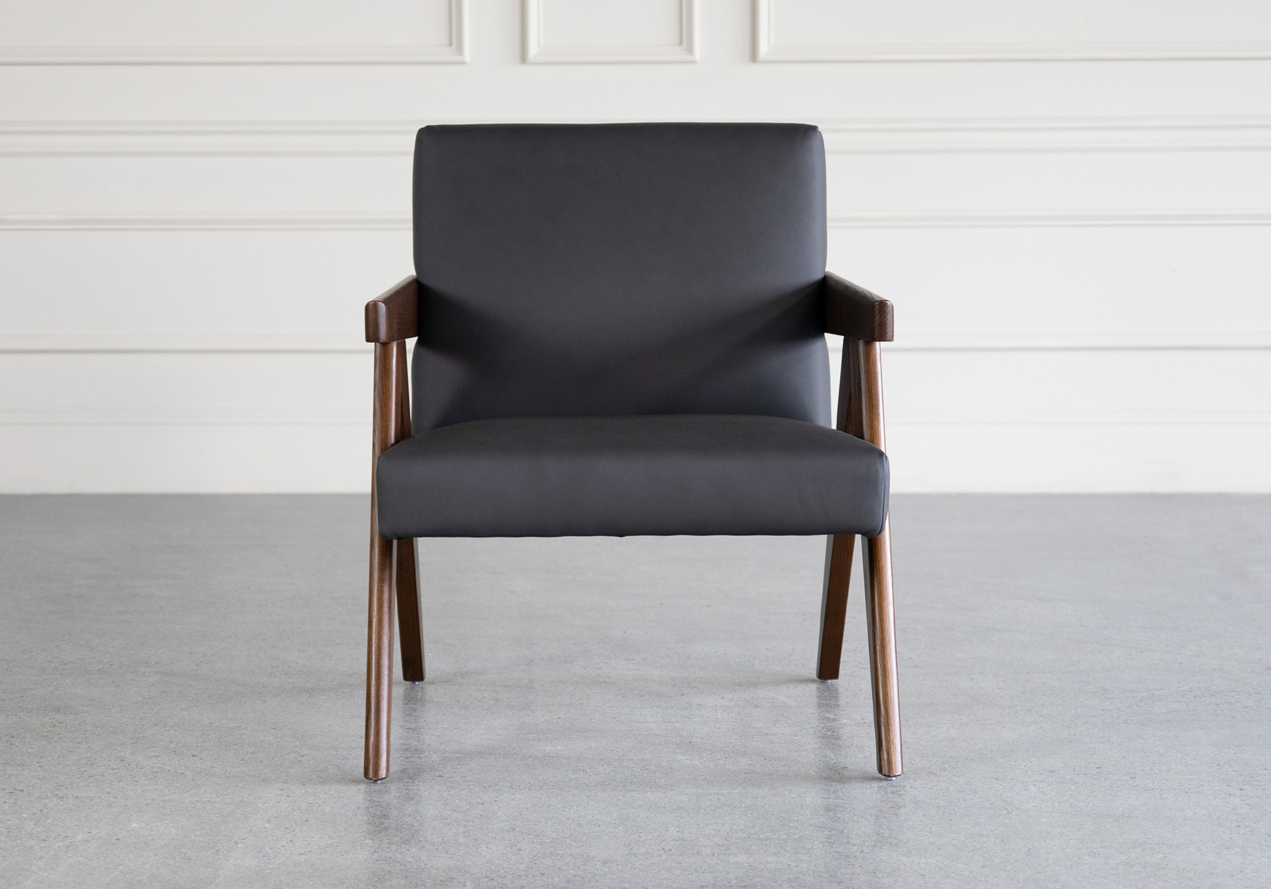 luka accent arm chair piombo front