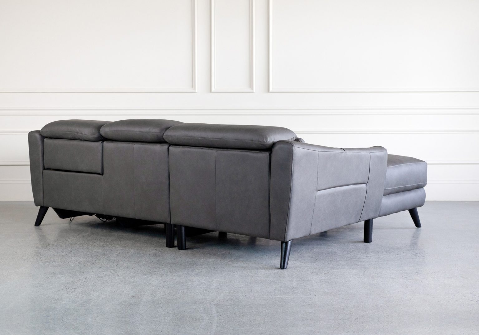 Valencia Sectional Dark Grey Back SL