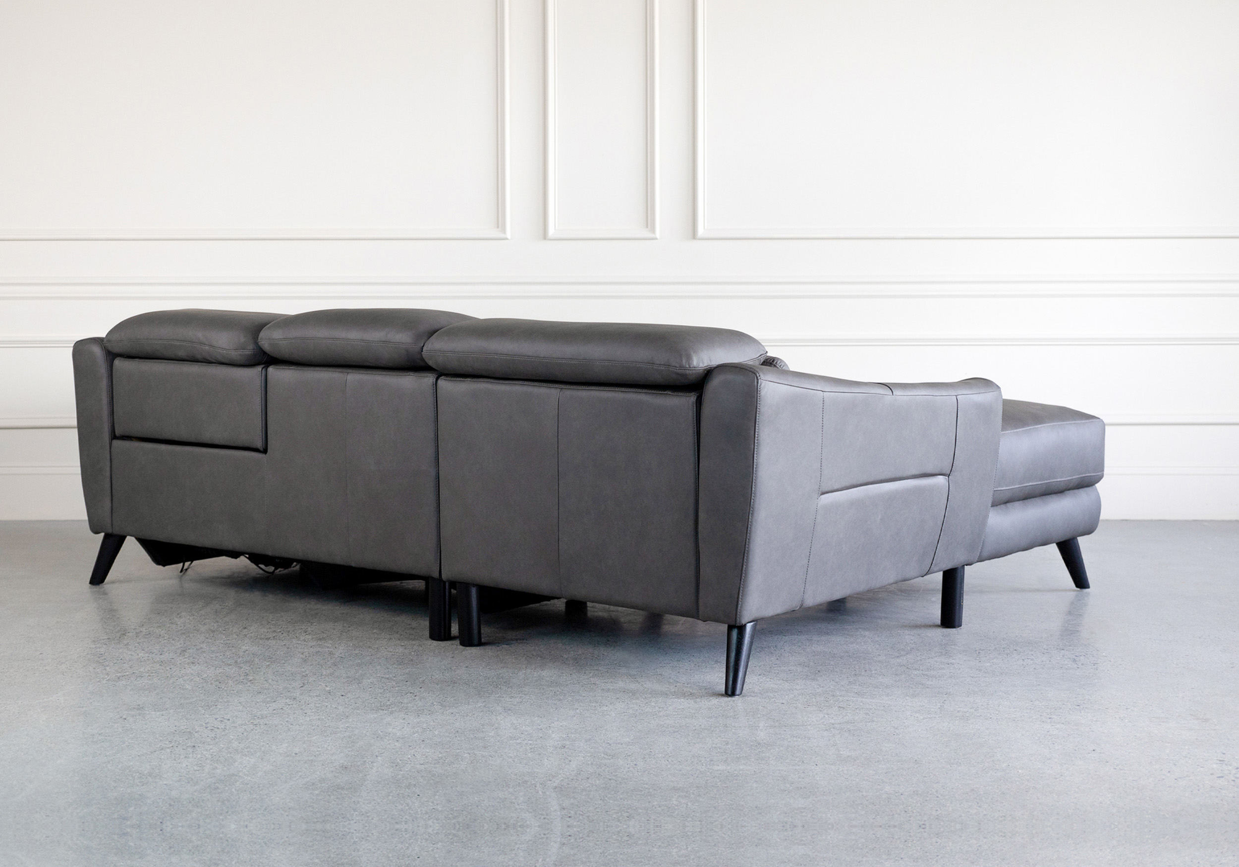 Valencia Sectional Dark Grey Back SL Valencia Sectional Dark Grey Back SL