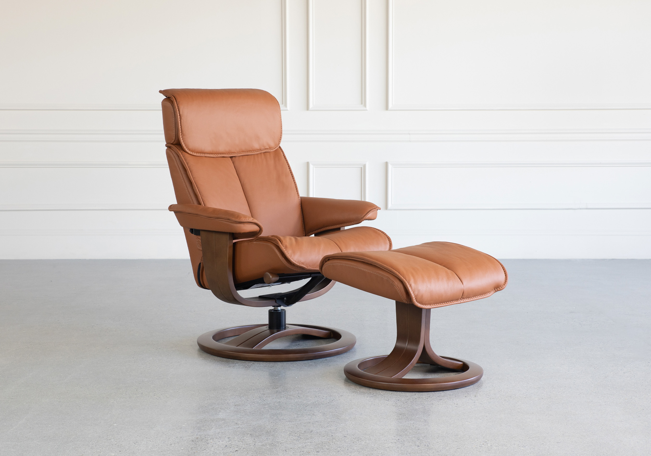 Captain Leather Recliner