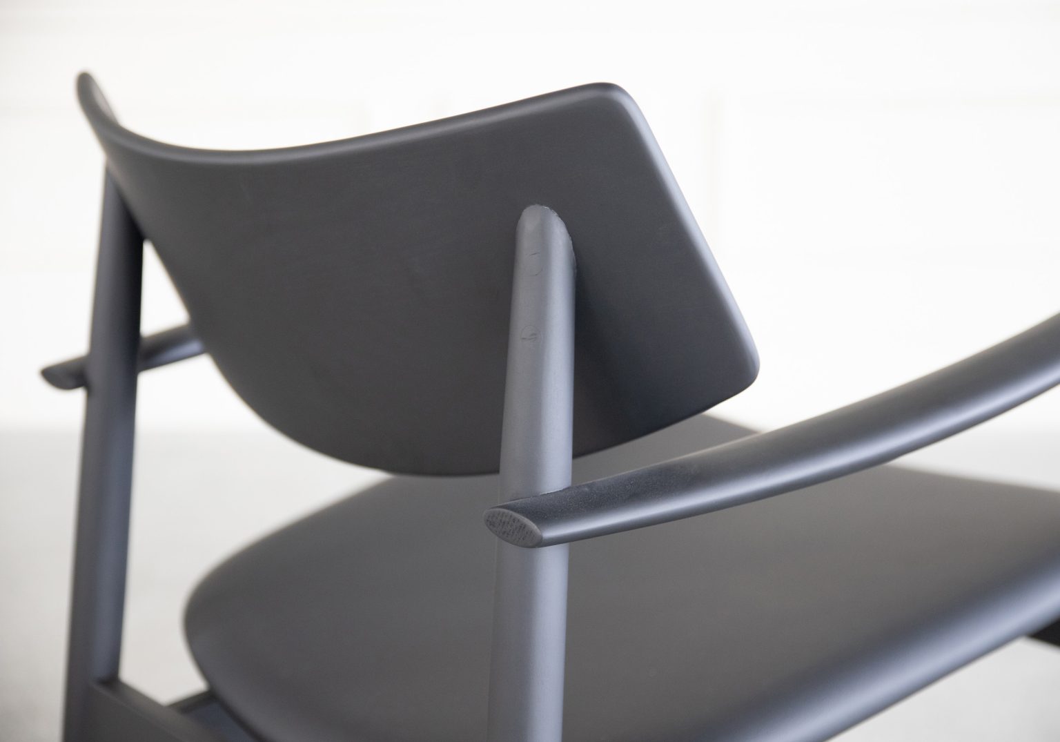 Anker Chair Black - Close Up