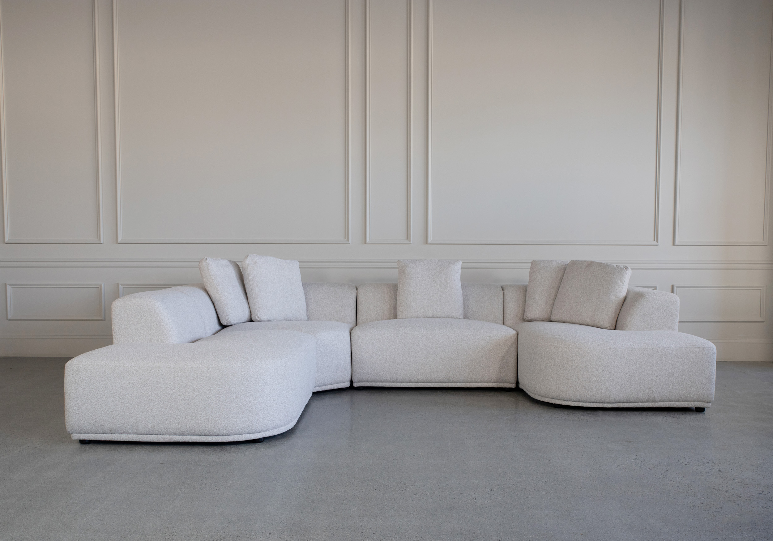 Hannah Sectional Beige10 Front SL