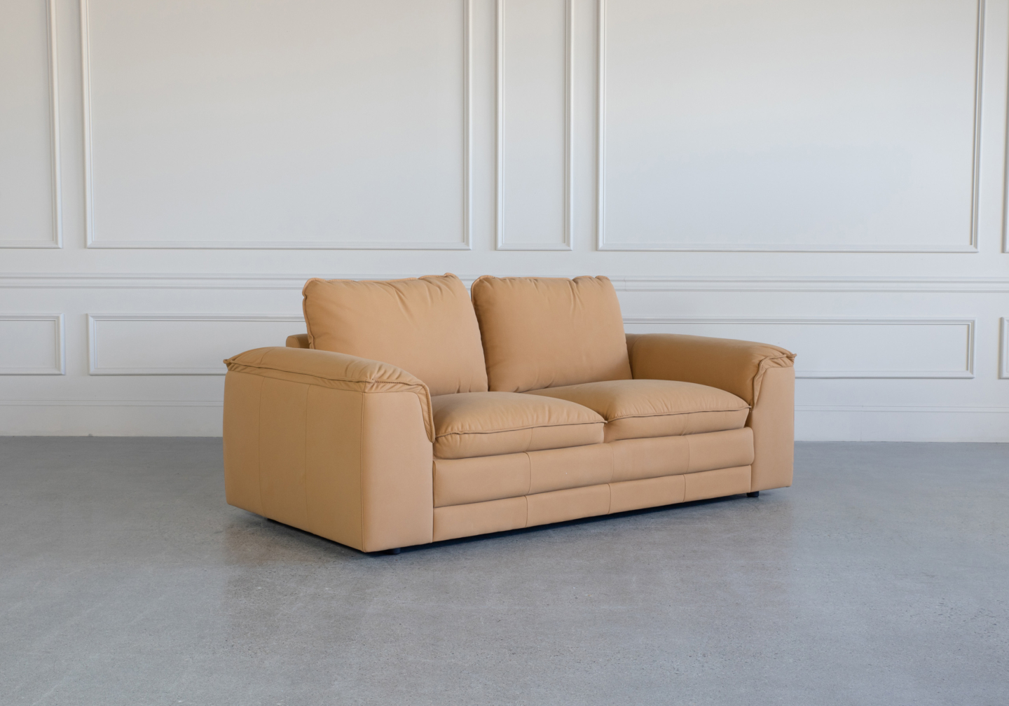Nicole Loveseat Peru Angle