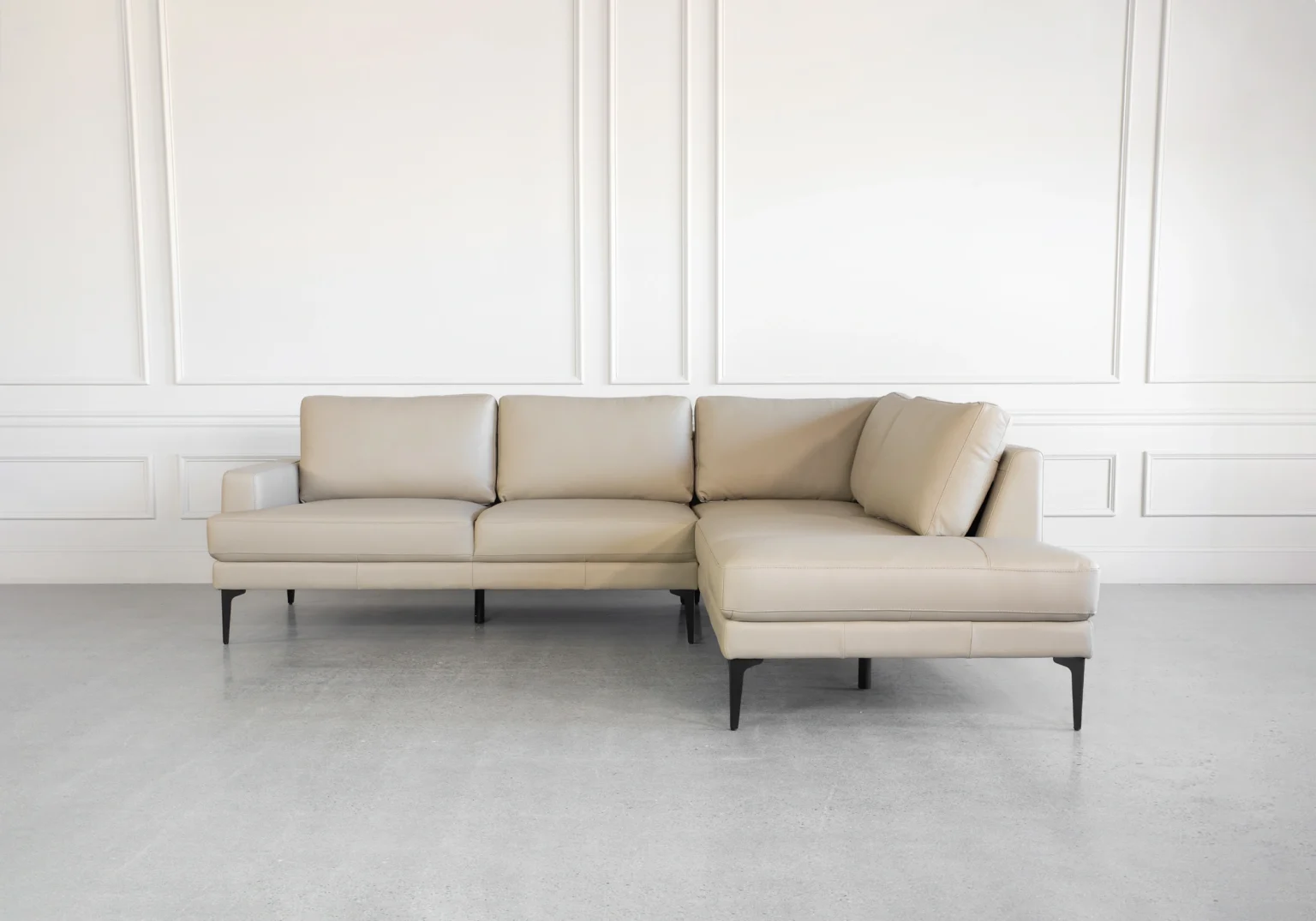 Remi L Mocha 2301 Leather SR Sectional Front