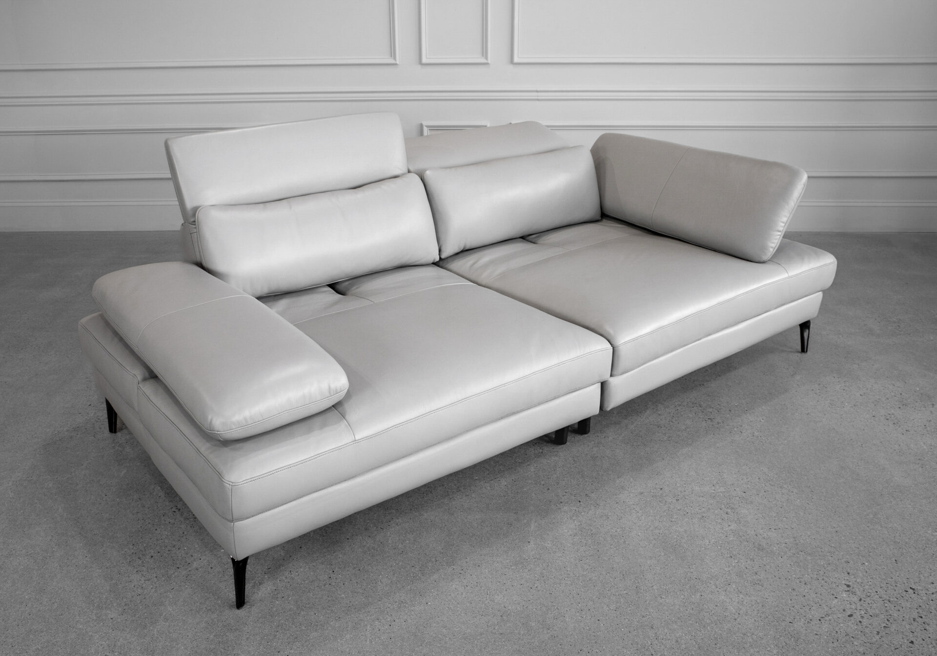 Allegra Leather Lrg Sofa in Silver Allegra Leather Lrg Sofa in Silver