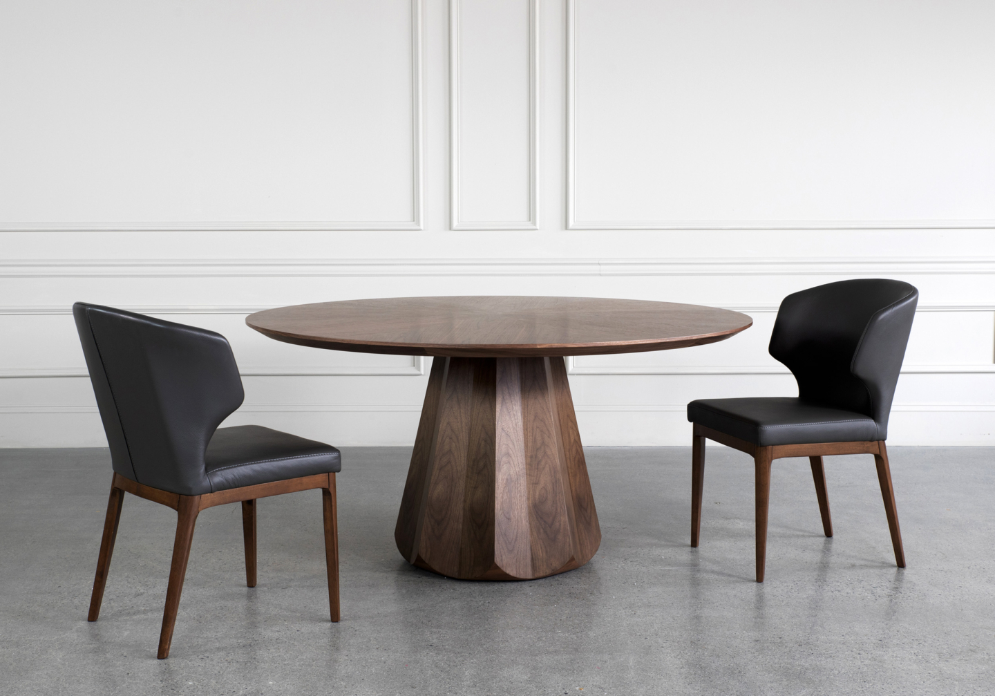 Atila Dining Table Walnut Style