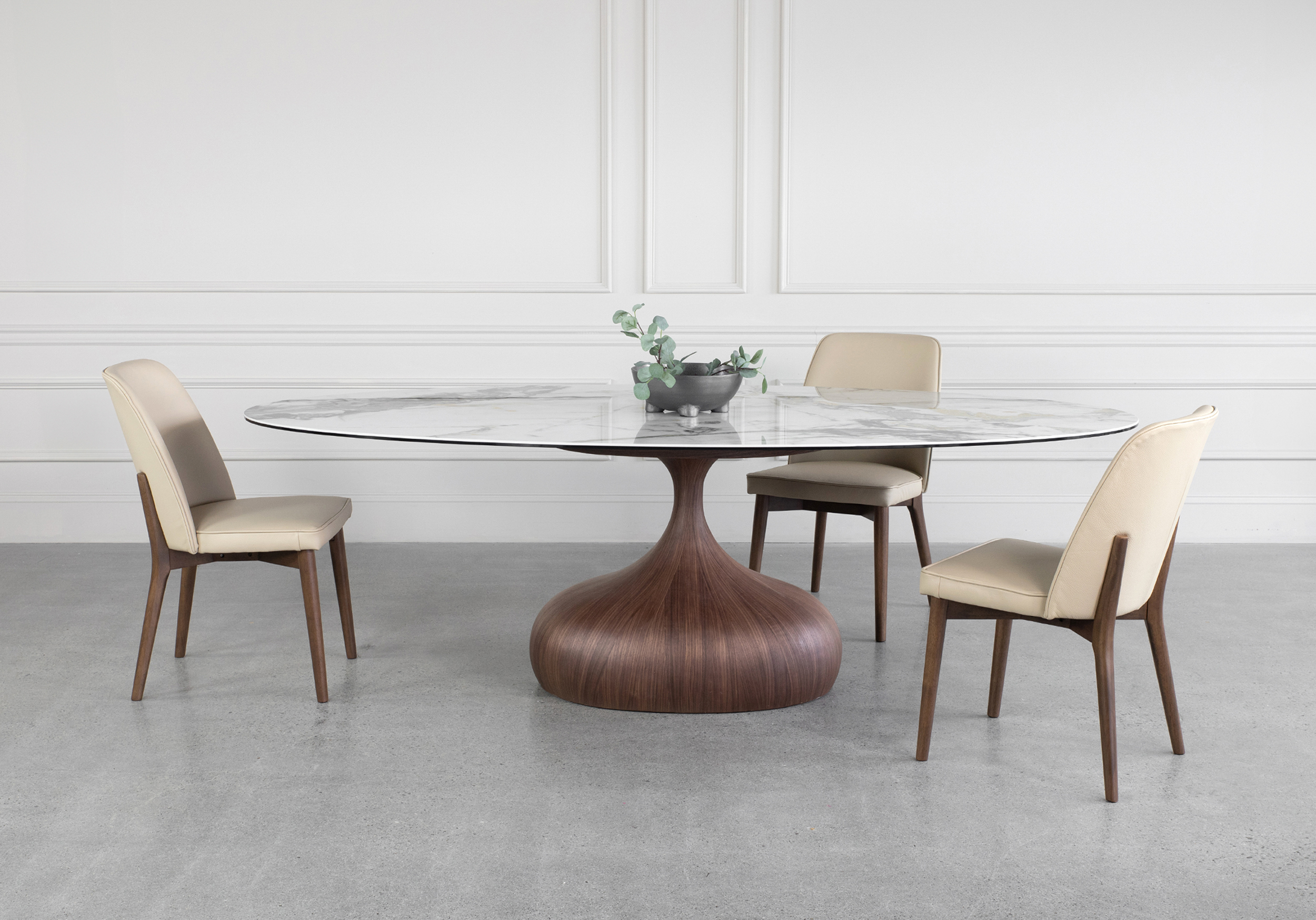 Barney Ceramic Dining Table with Chairs Barney Ceramic Dining Table with Chairs