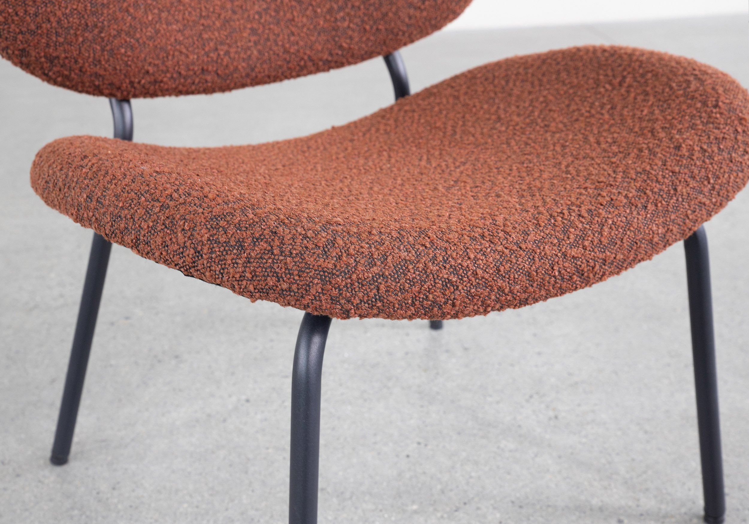 Casey Accent Chair Rust Detail