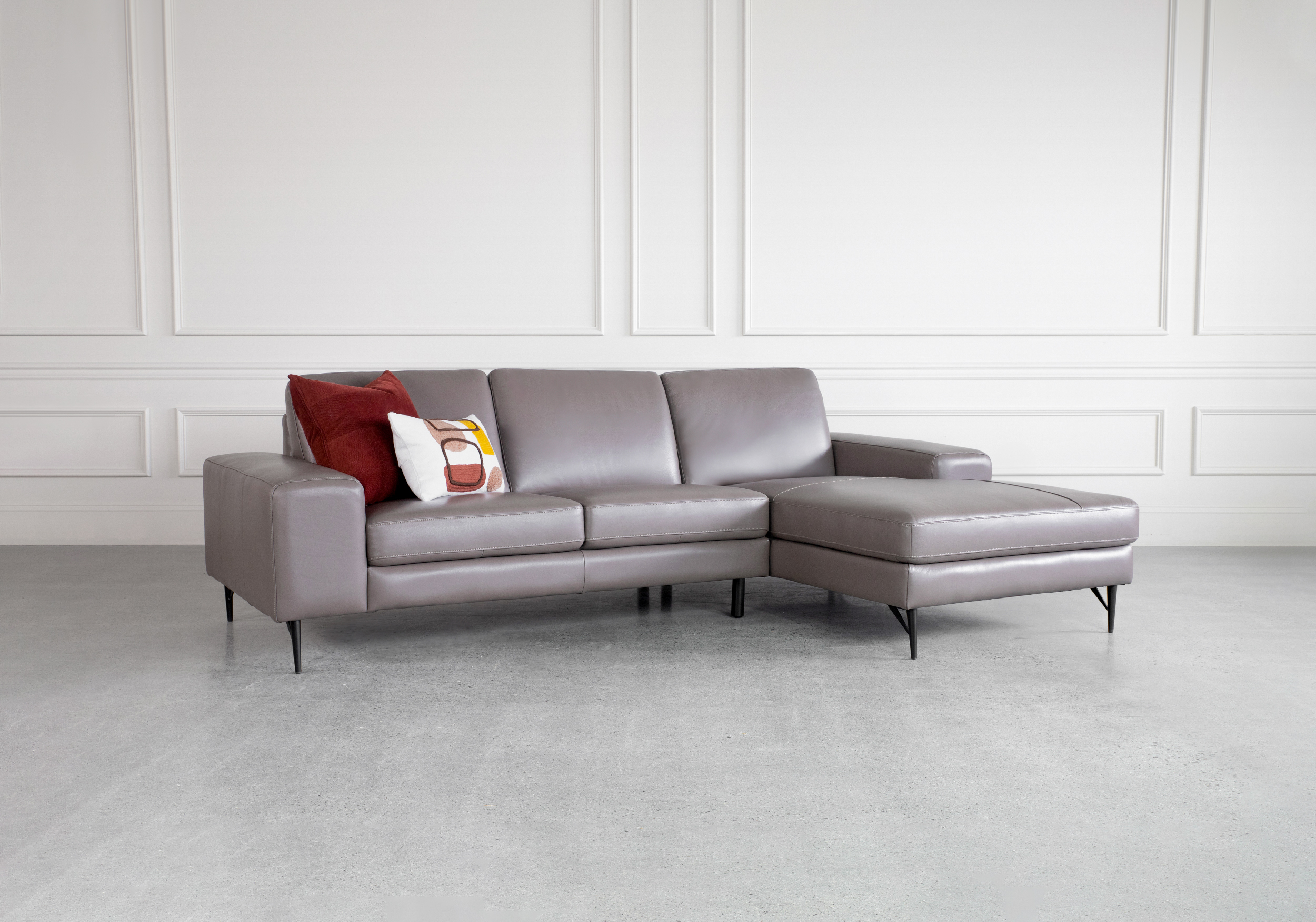 Sergio Brown L83 Leather SR Sectional Sofa with Pillows