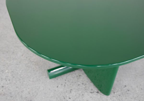 Amos BC131 Grass Green End Table - Details