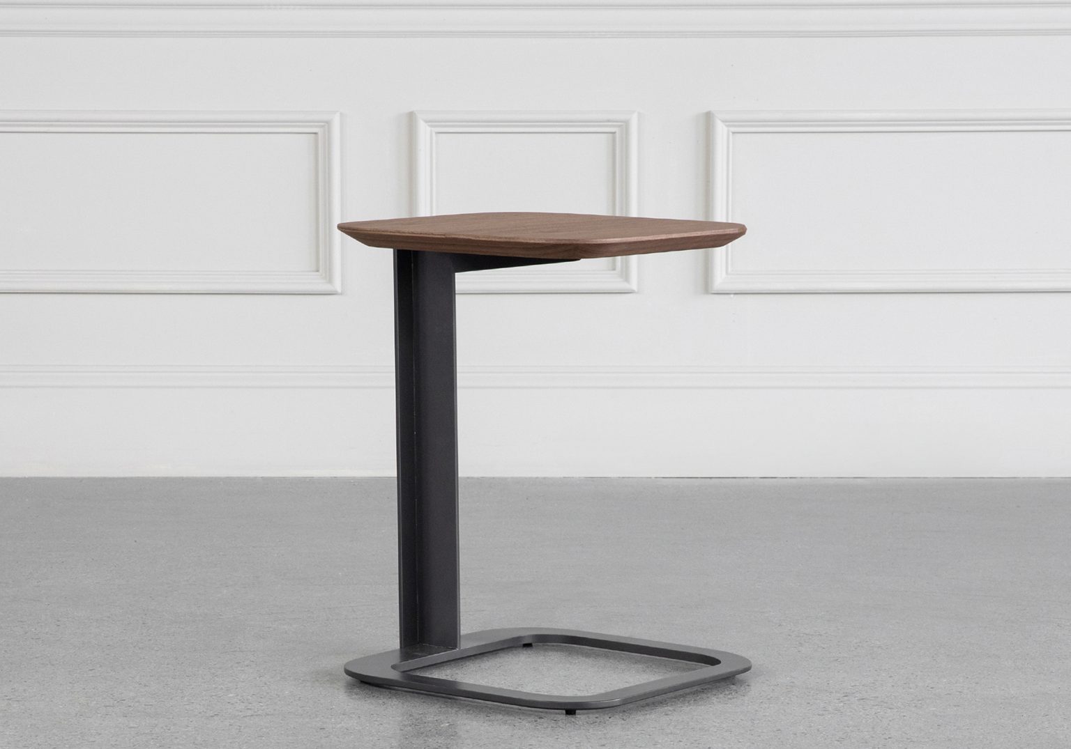 Miles C.Wal BC37 End Table Angle