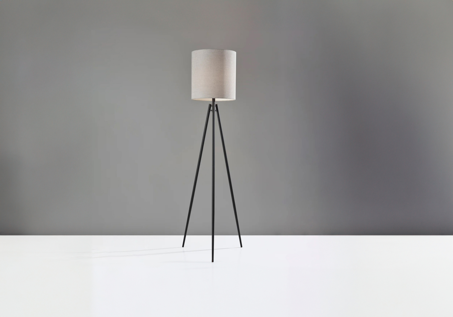 glenwood floor lamp black