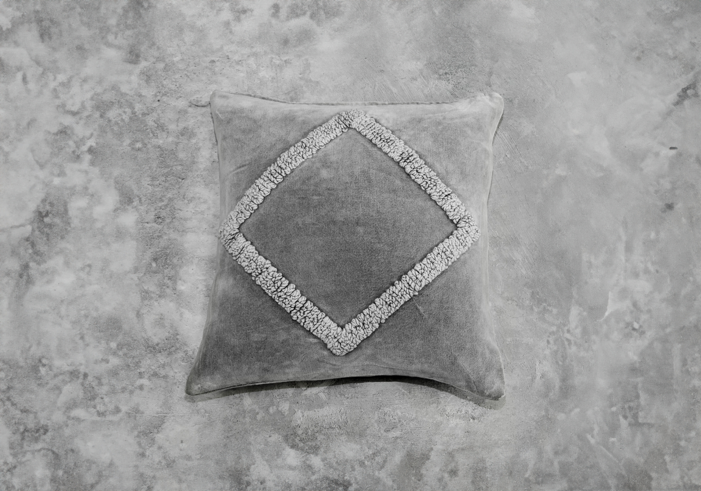 Angular Grey 20x20 Top