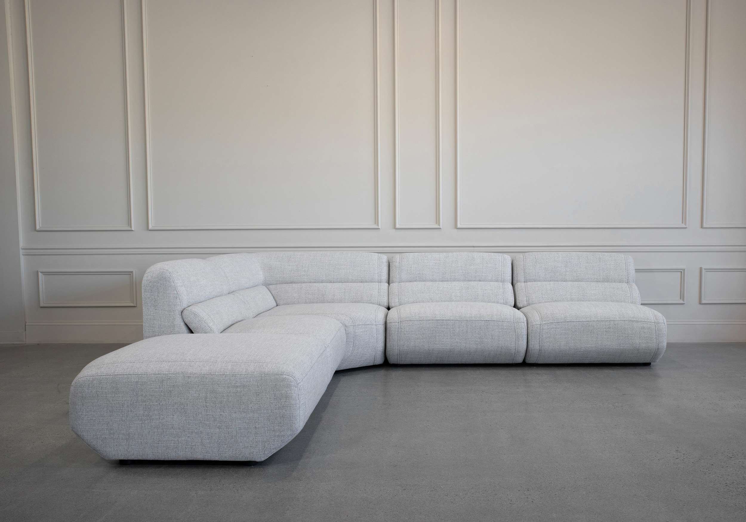 Barcelona Sectional Front A303 Light Grey 1