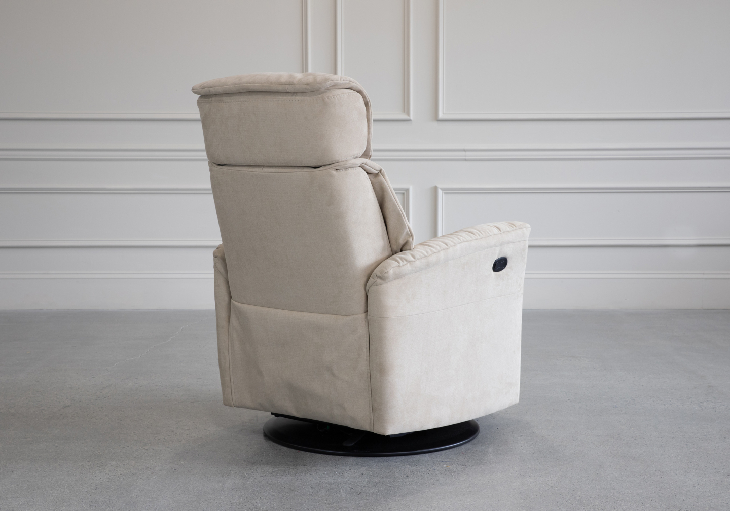 Master Recliner Flax Back 1