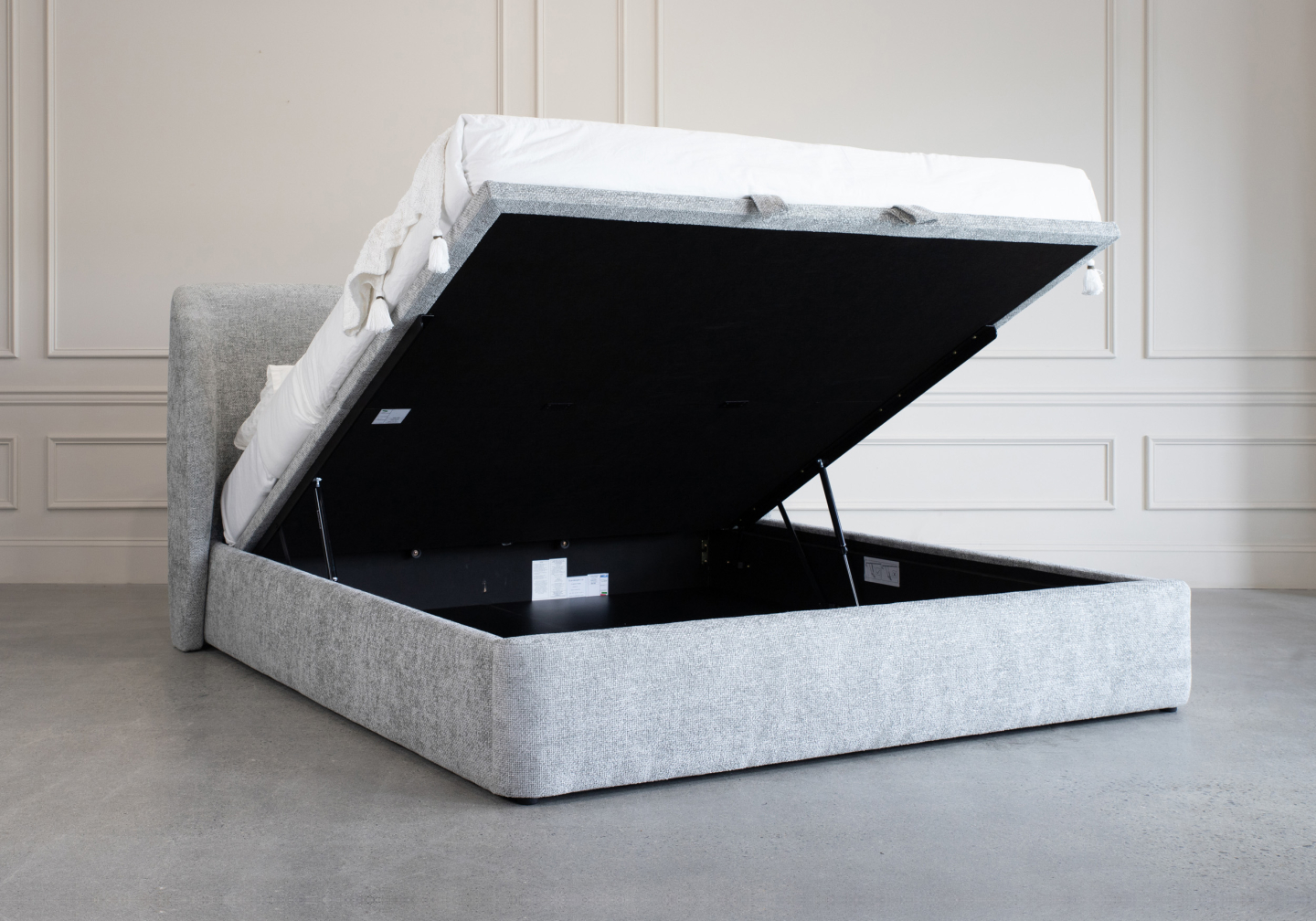 Chili Bed Angle Open