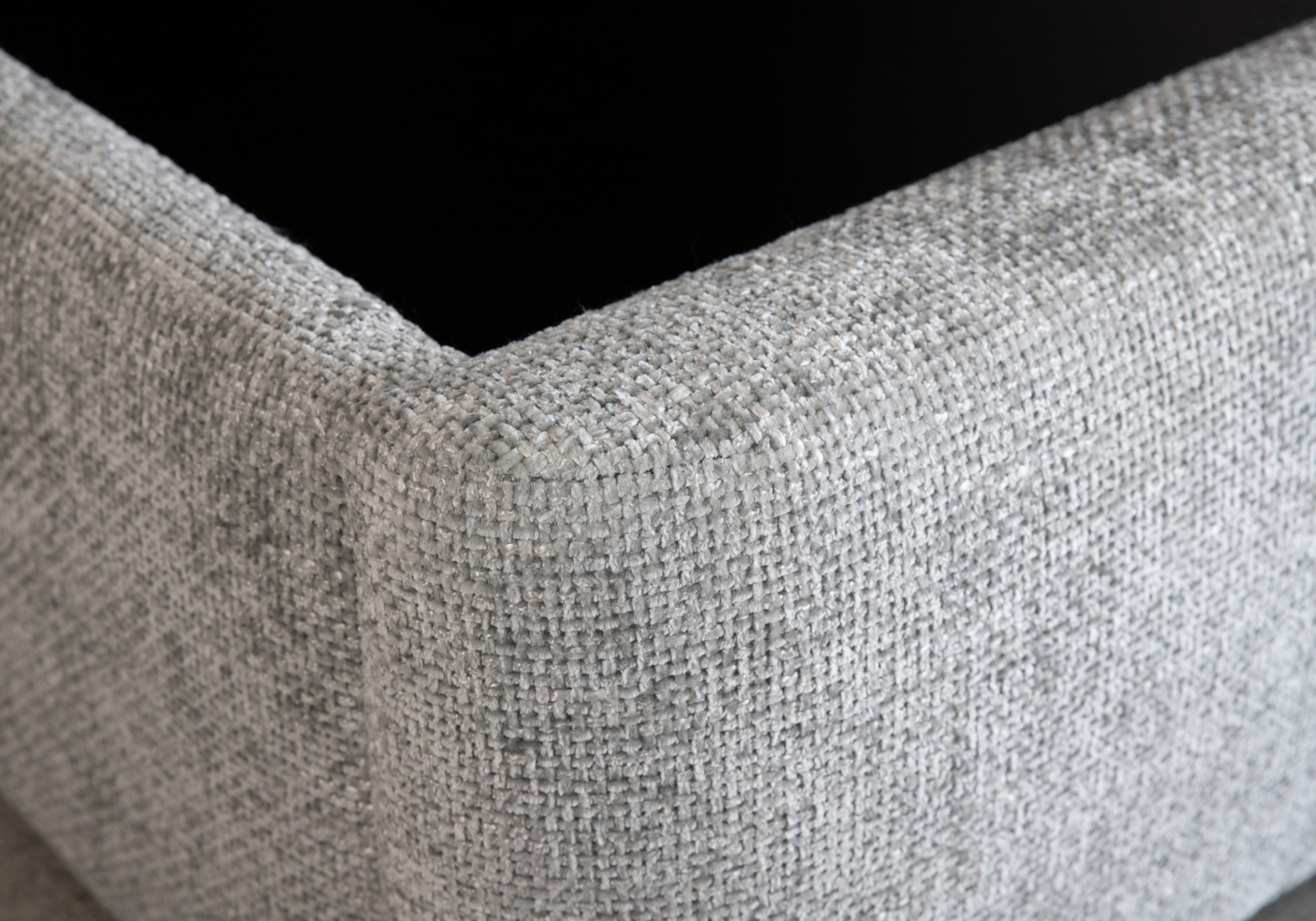 Chili Bed Fabric Detail