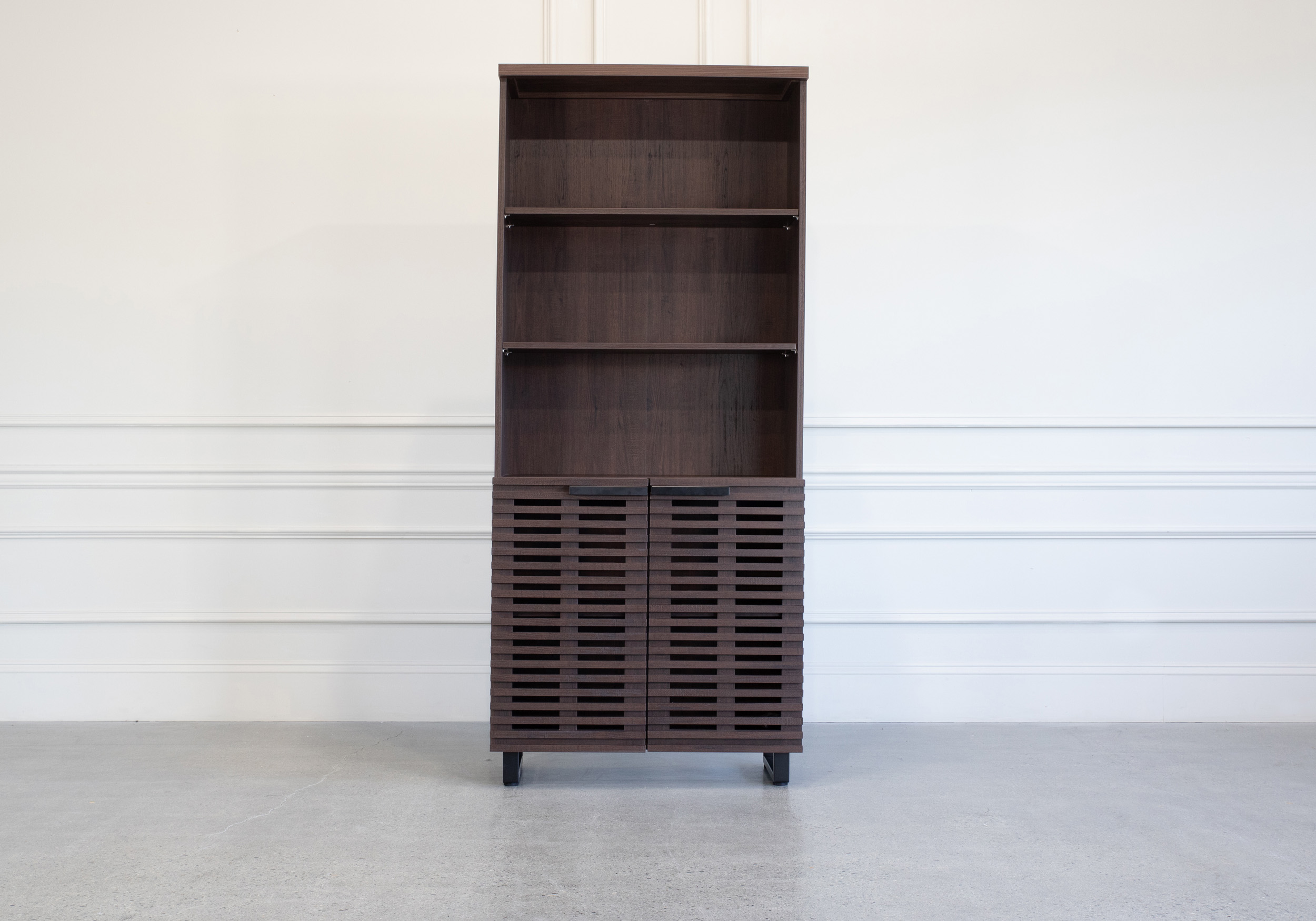 Bisana Bookcase Front