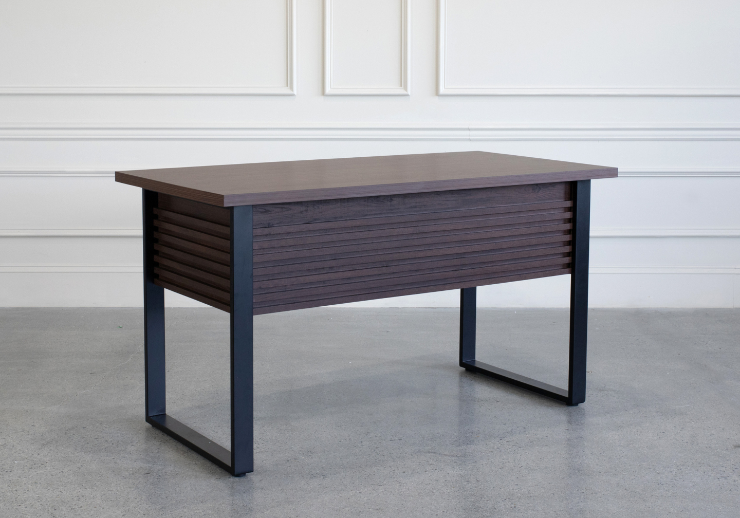 Bisana Desk Angle