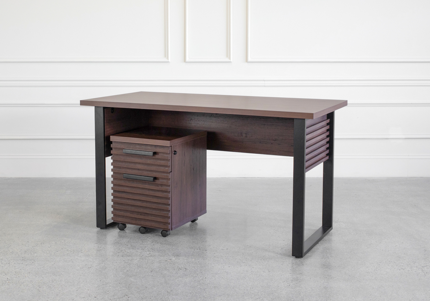 Bisana Desk Inside