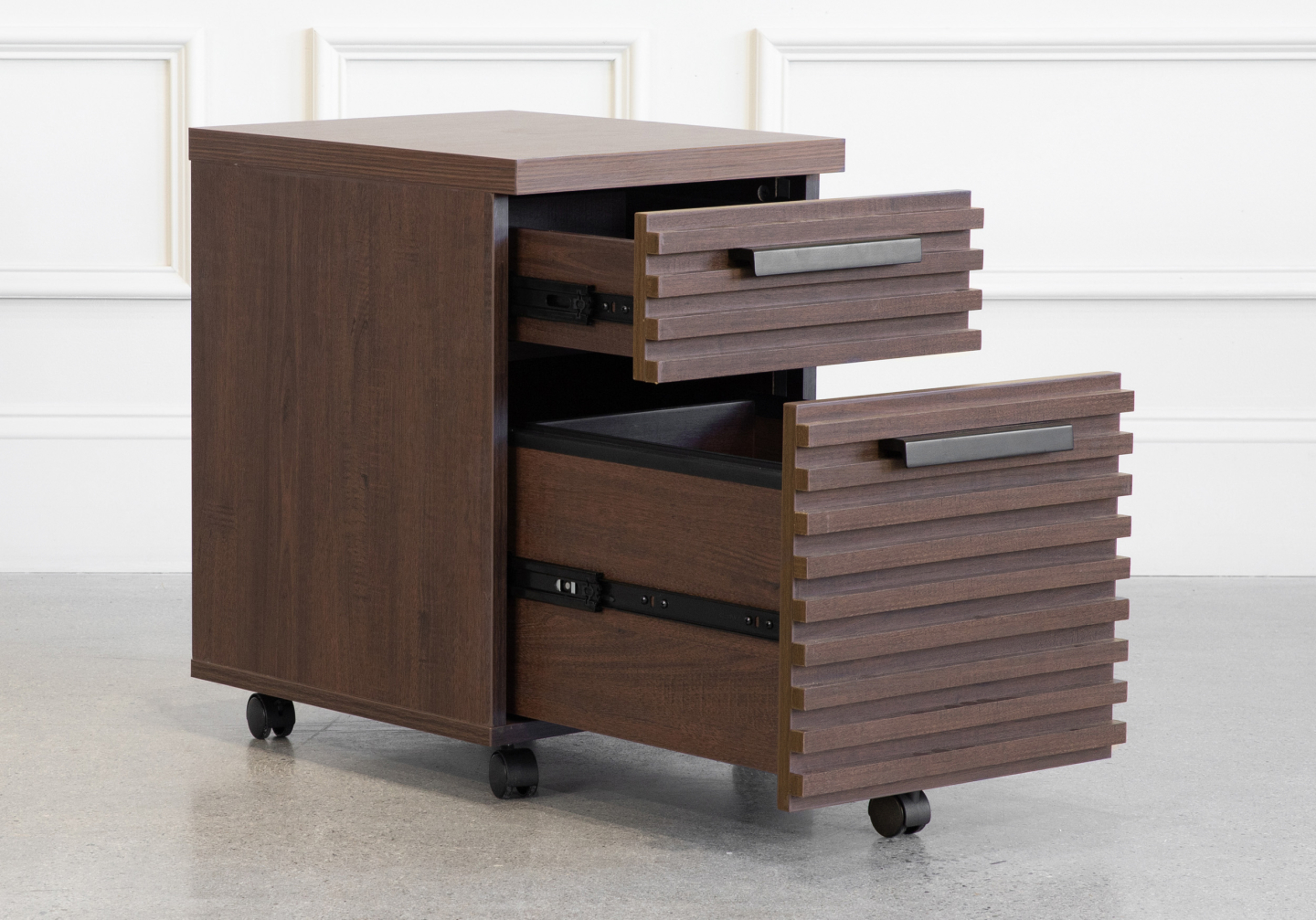 Bisana Pedestal Angle Open