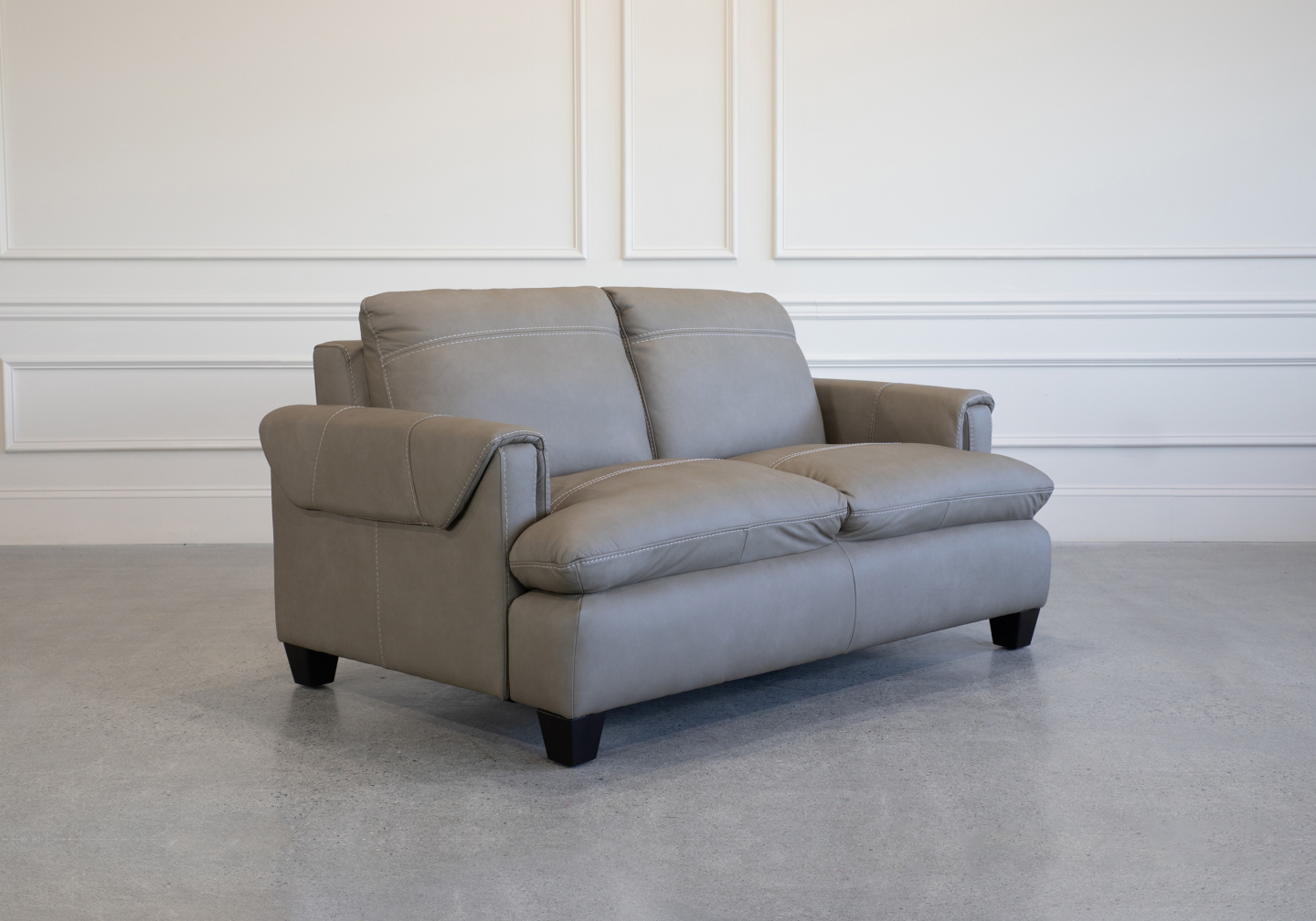 Damon Loveseat Dust Angle