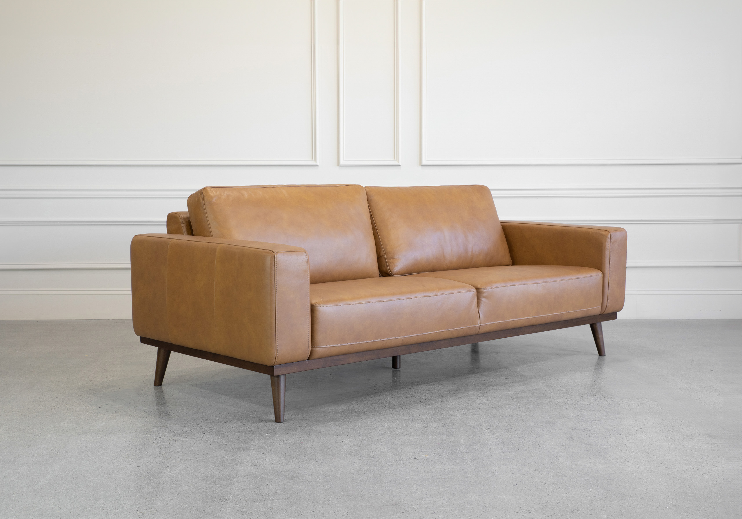 Renio Vintage Tan Leather Sofa - Angle