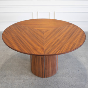 SM33 Dining Table Walnut Oil Top Without Leaves SM33 Dining Table Walnut Oil Top Without Leaves