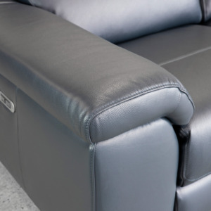 Stockholm Power Midnight Leather Loveseat - Close Up Stockholm Power Midnight Leather Loveseat - Close Up