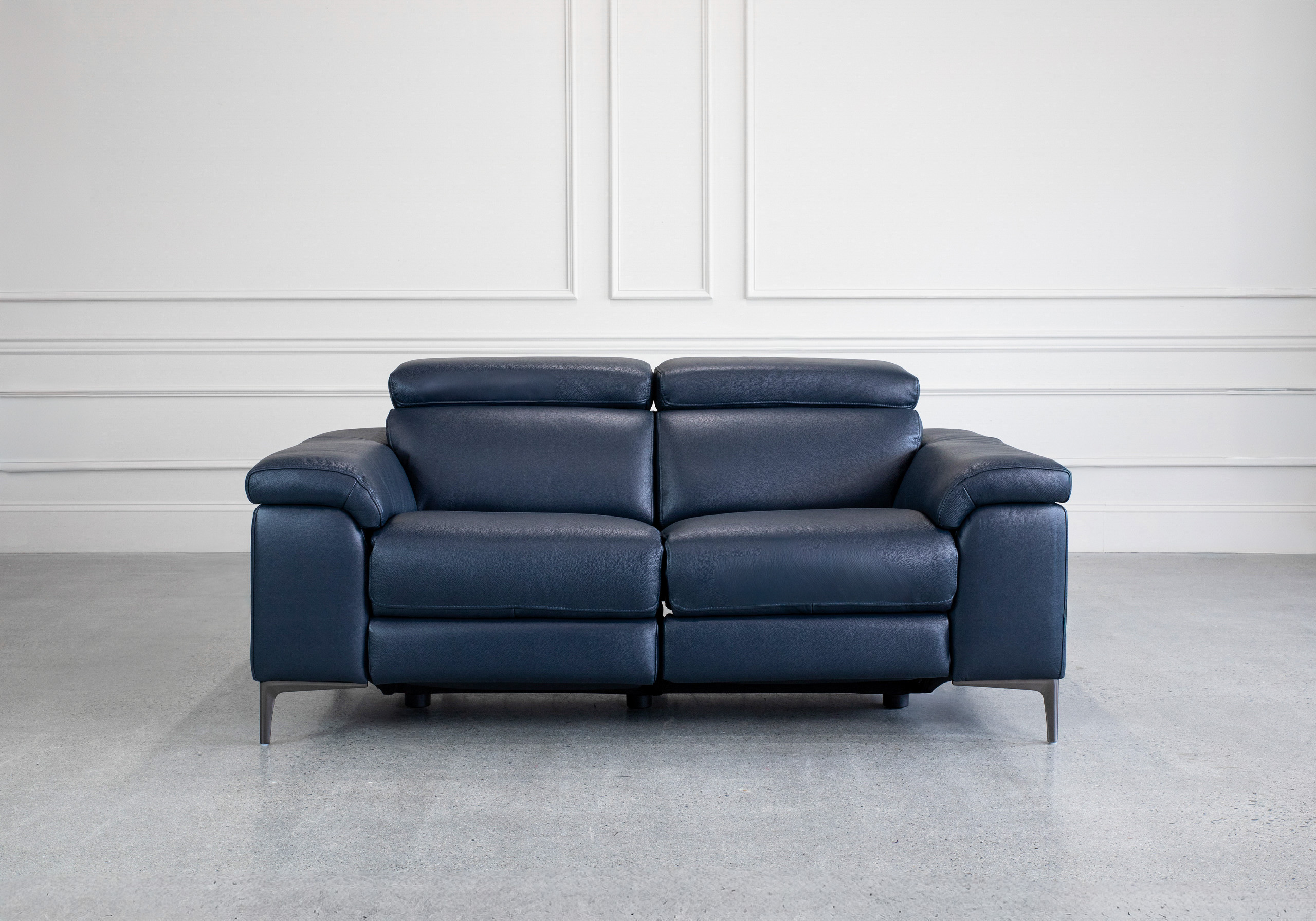 Stockholm Power Midnight Leather Loveseat - Front
