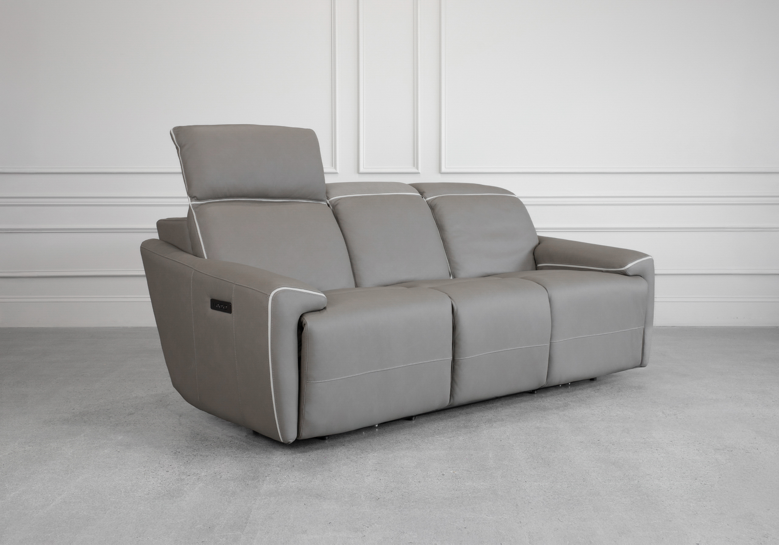 Derby Power Sofa in Oslo Pebble - Angle - 2