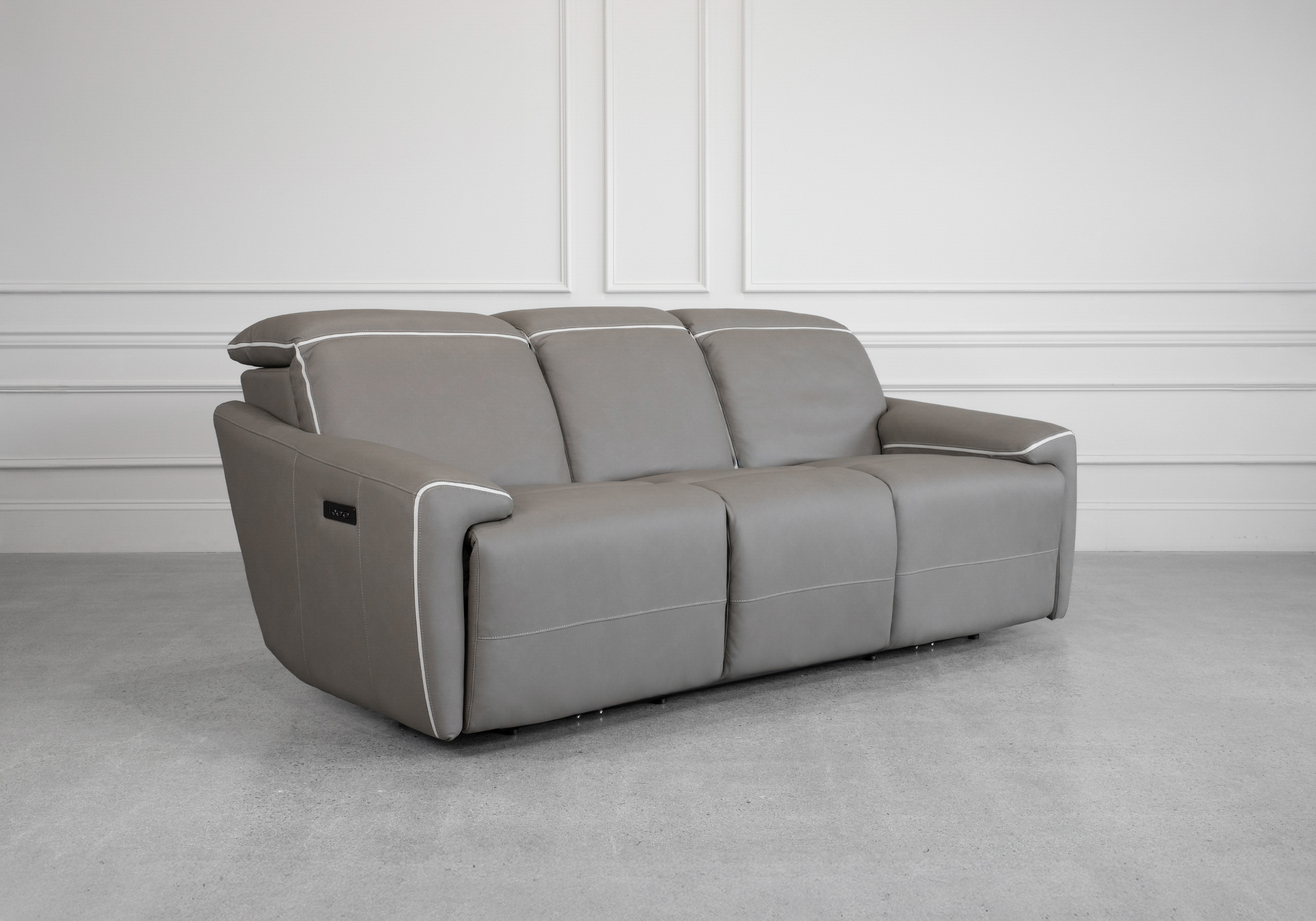 Derby Power Sofa in Oslo Pebble - Angle