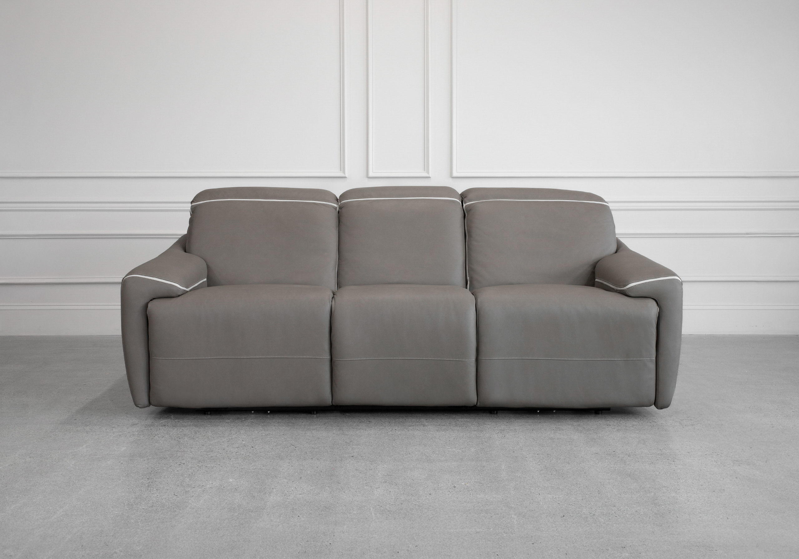 Derby Power Sofa in Oslo Pebble - Front