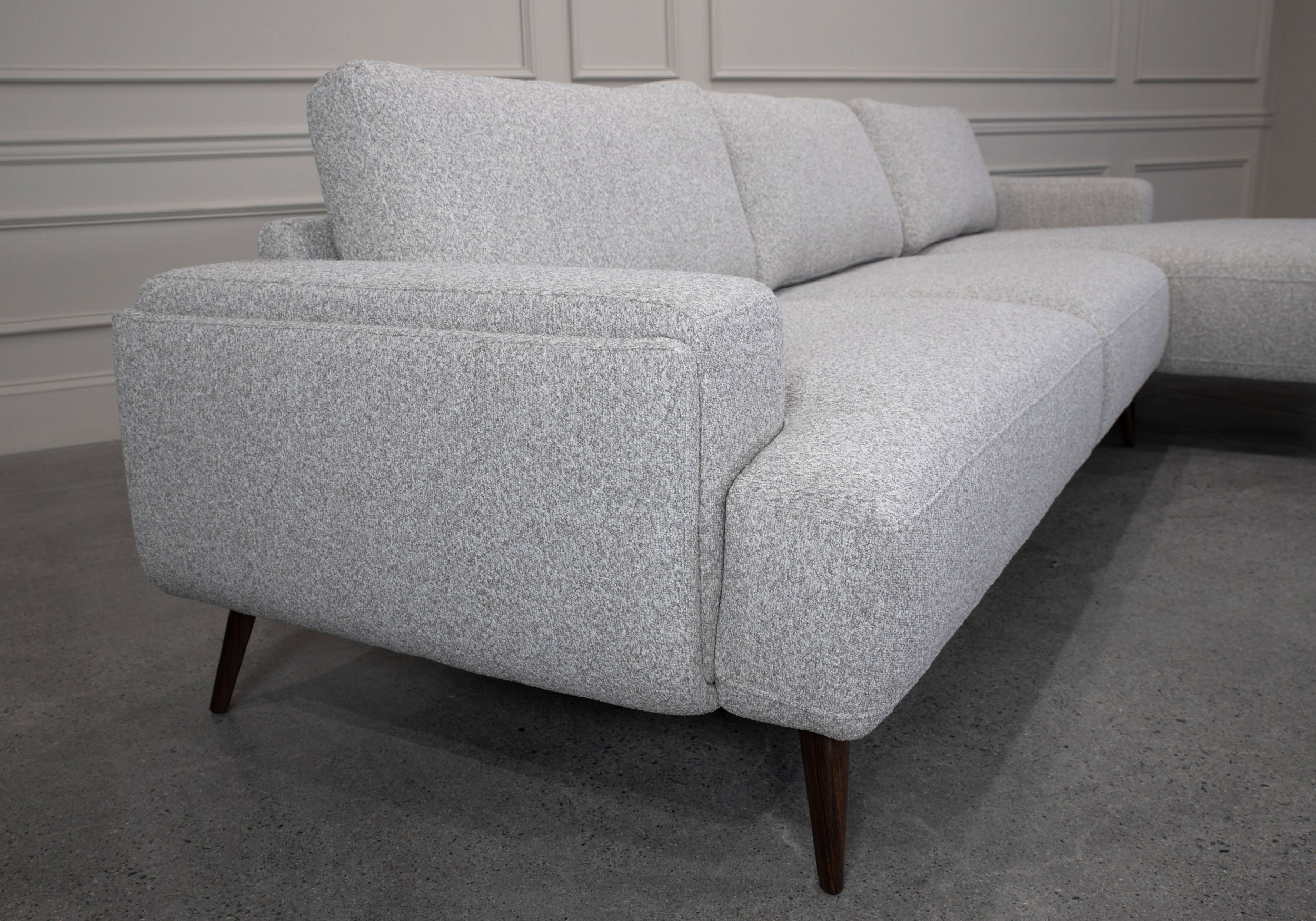 Kara-Sectional-Oyster-G400-Side-SR