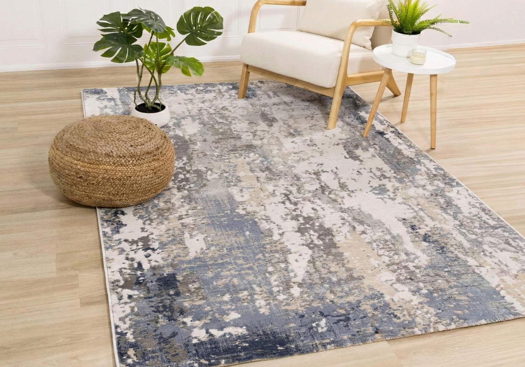 Luca Area Rug - Accent Chair Luca Area Rug - Accent Chair