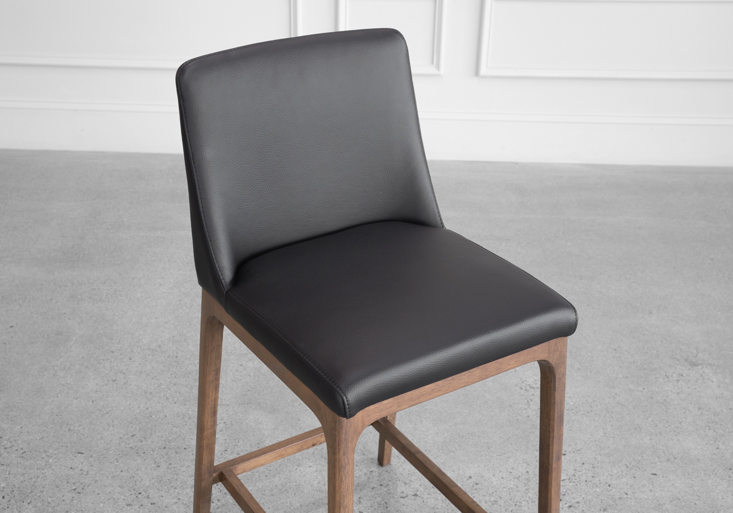 Bilbao Leather Counter Stool in Black - Close Up