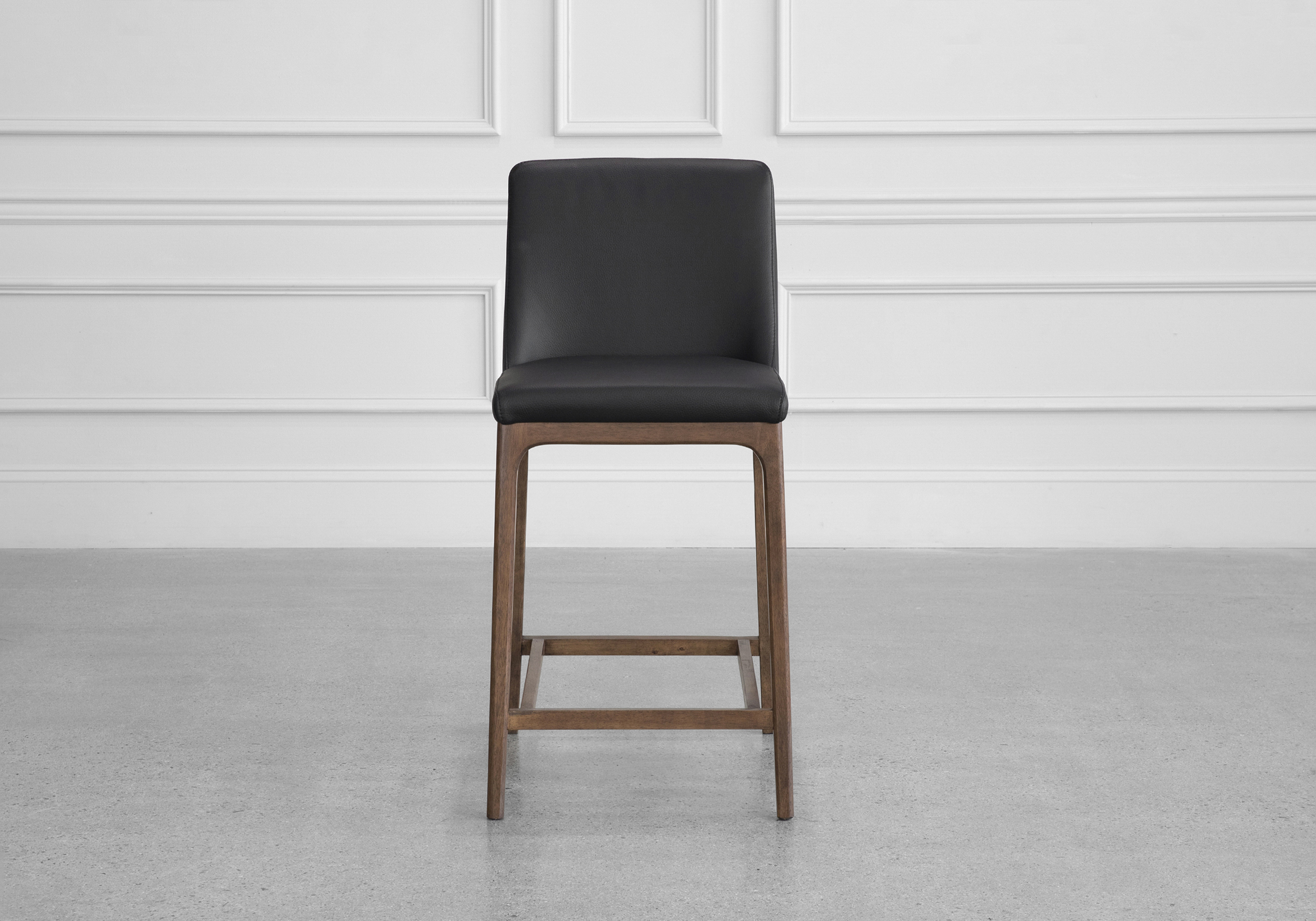 Bilbao Leather Counter Stool in Black - Front