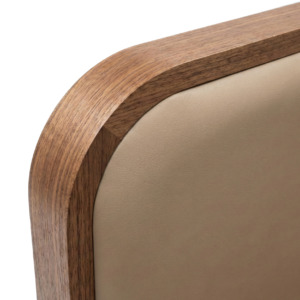 Board Bed - Close Up Board Bed - Close Up